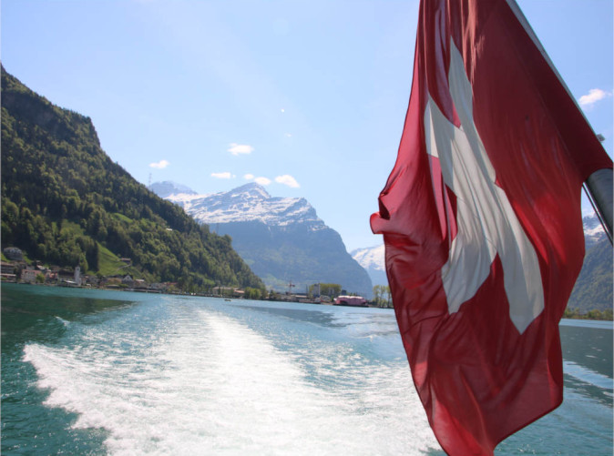 94_Gotthard Panorama Express -Schoene-Aussichten-Touristik-Schiff-©Claus Buennagl